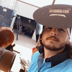 Meet your Posher, Brandon